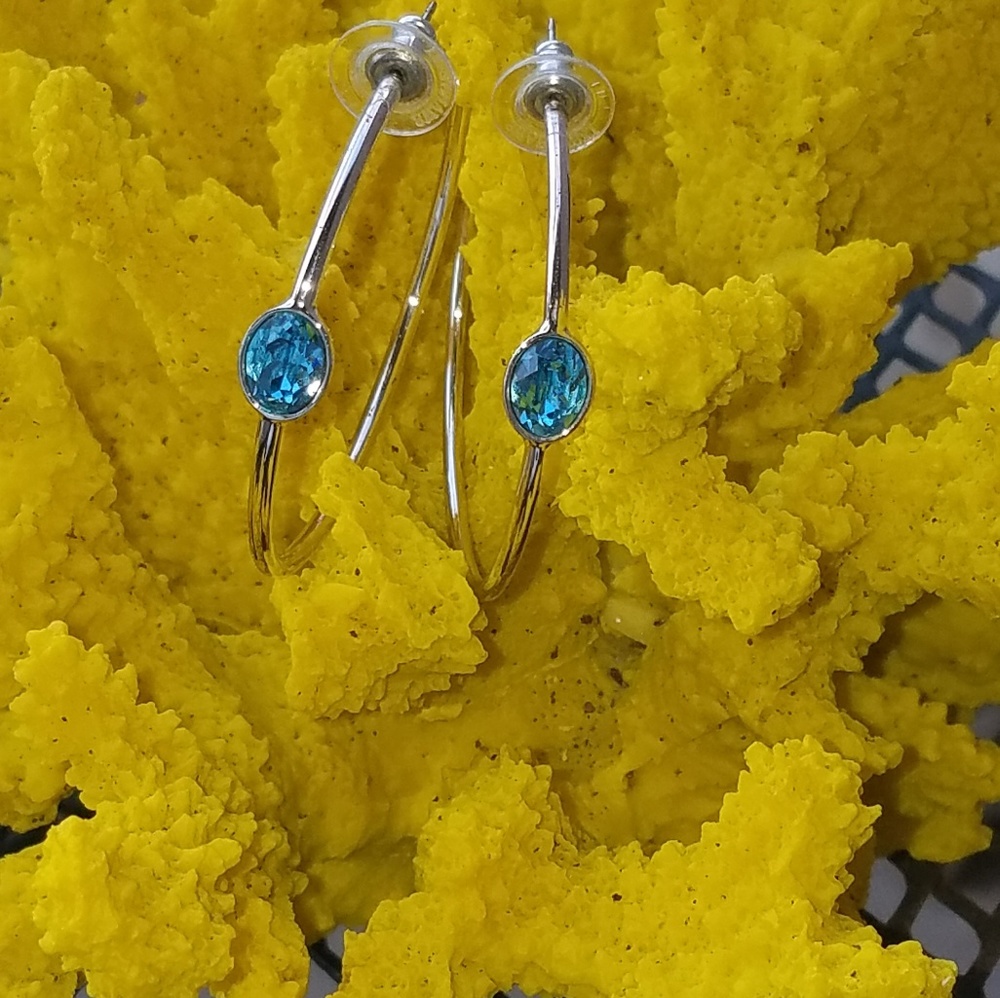 Swarovski earrings - Picture 2 of 8